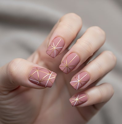  طرح‌ ناخن هندسی مات